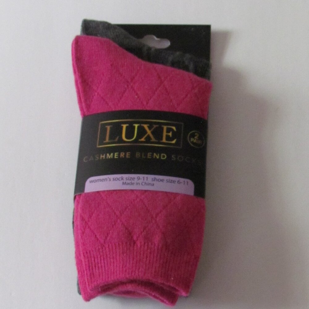 LUXE Cashmere Blend Socks 2 Pairs - Hot Pink & Gray Fits Shoe Size 6-11 NEW